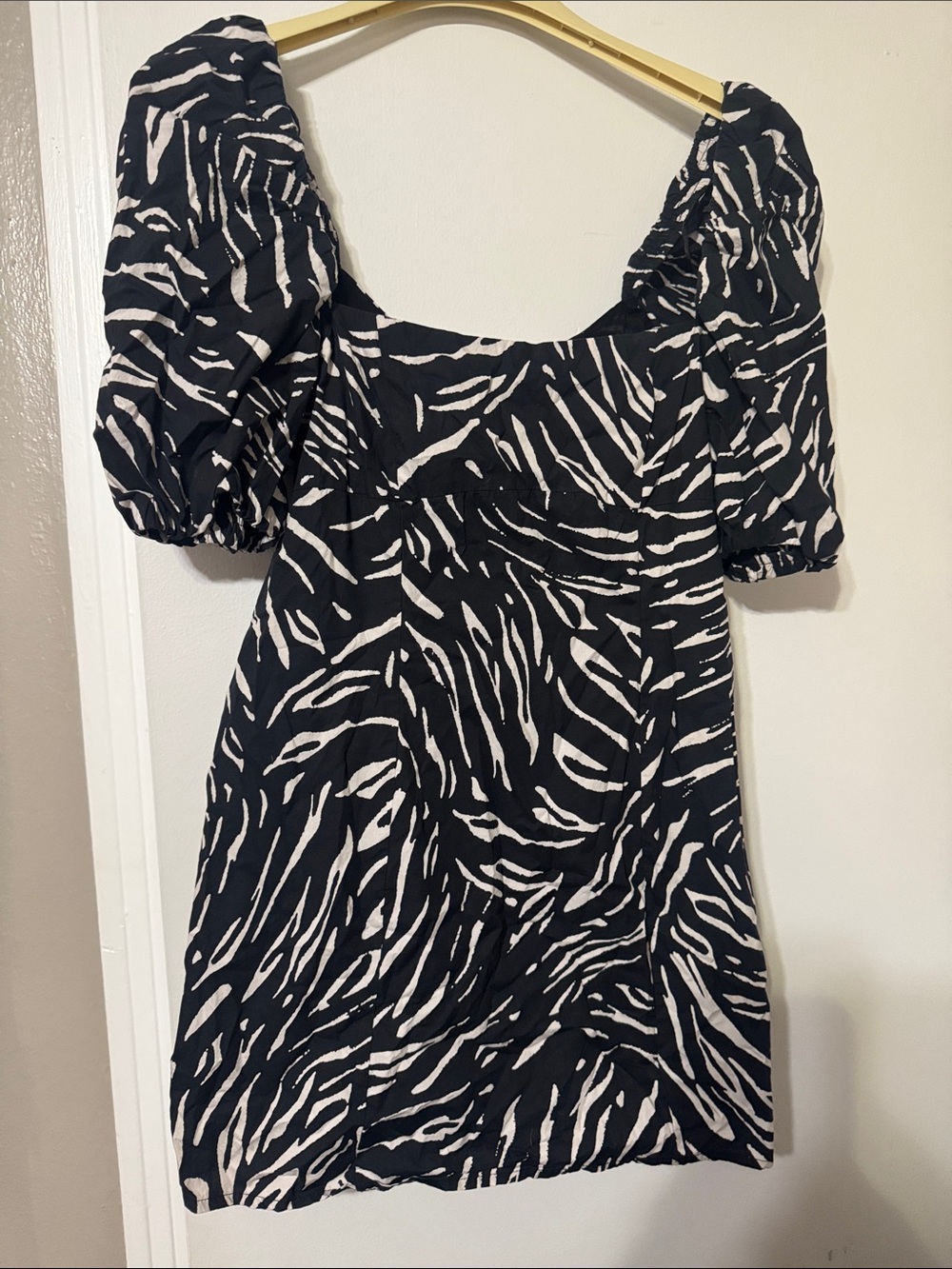 Blue Rain Black and White Zebra Print Puff Sleeve Mini Dress